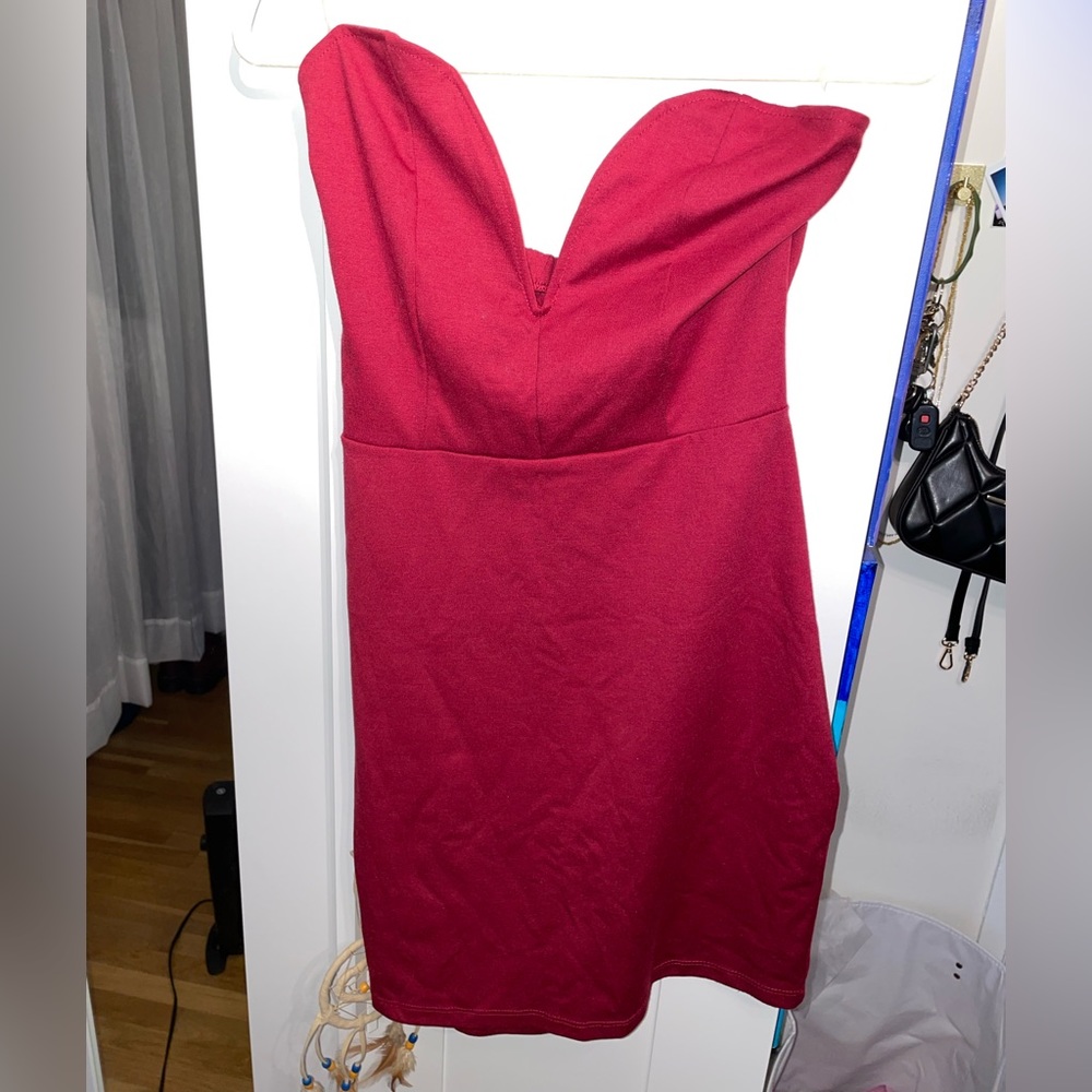 Dress - Picture 2 of 11